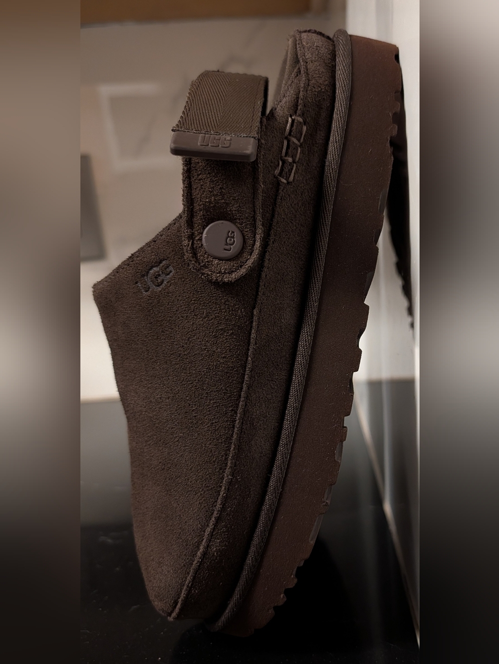 UGG® Goldenstar Clog - Dusted Cocoa Suede Slip-Ons Wmn's Size 10 Used Exc - Picture 7 of 12